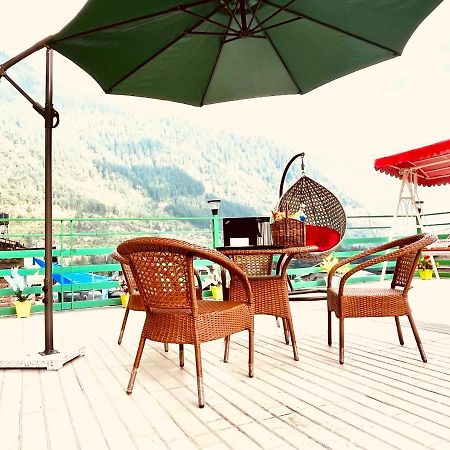 Vista Resort Near Mall Road Manali - Centrally Heated & Air Cooled エクステリア 写真